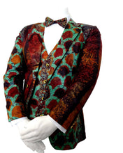 Load image into Gallery viewer, The Green Batik - Blazer Suit Set